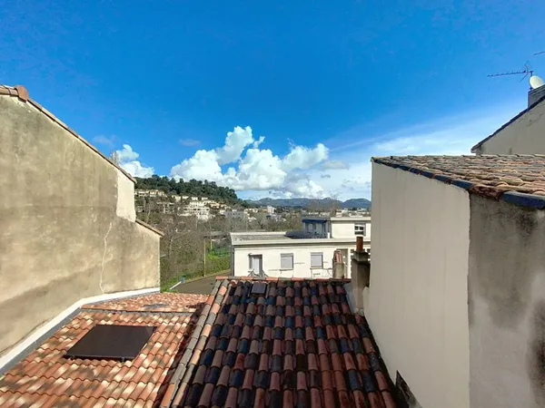 Immeuble 3 pièces 64 m²