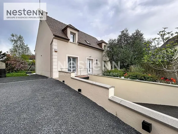 Maison 6 pièces 4 chambres 144 m2 et sous-sol total