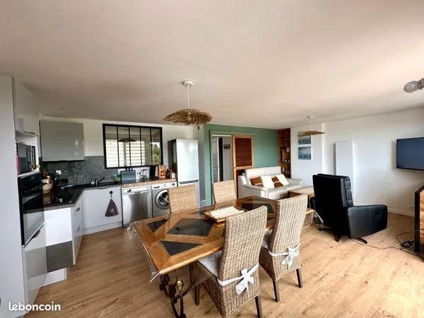 Appartement meublé refait à neuf