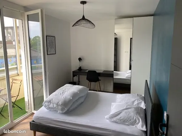 Chambre meublée en colocation secteur Clémenceau