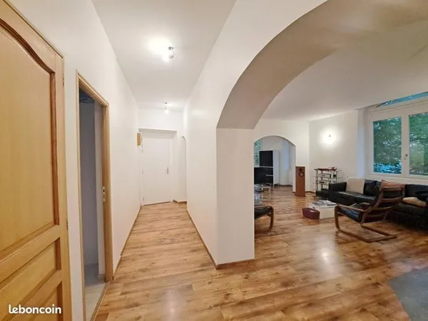Appartement 4 pièces 93 m²