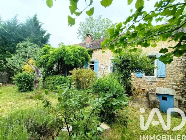 Maison 6 pièces 210 m²