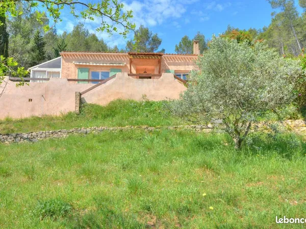 Villa 3 pièces 92 m²