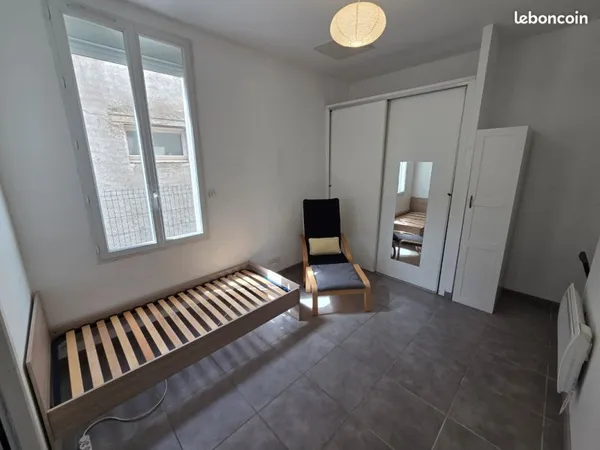 Studio calme et lumineux. 26m2. Vieux Lormont