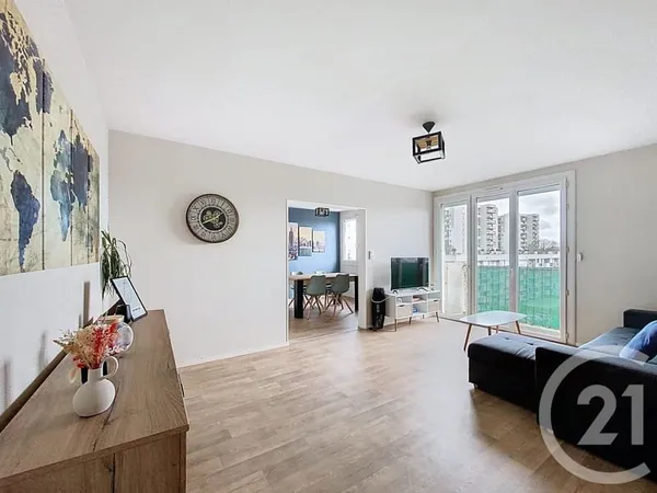 Appartement 4 pièces 73 m²