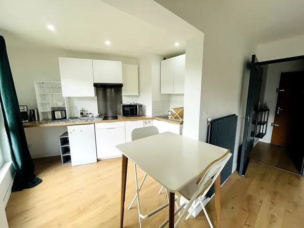 Appartement Saint Etienne 1 pièce(s) 31.35 m2