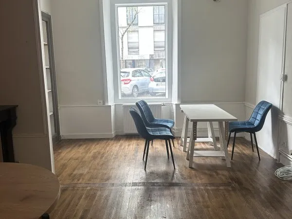 Loue bureaux 18m²
