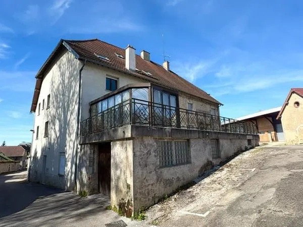 À vendre - Immeuble de rapport à fort potentiel - Rans (Jura)