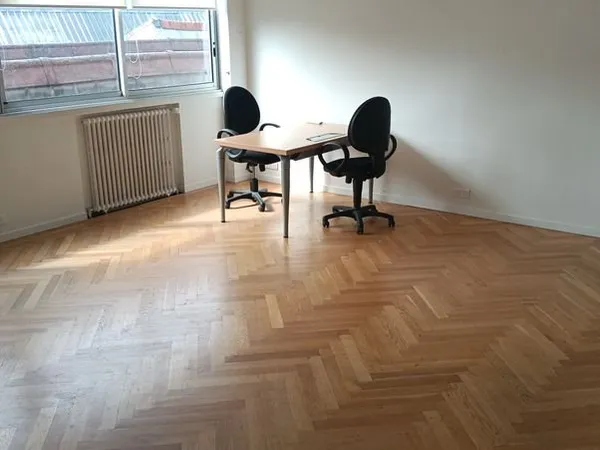 Bureau / Espace de travail / 30m² / 1000 HT