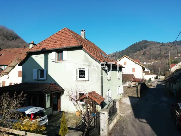 Maison, 140 m2, 6 pièces, 3 chambres,325 M2 de terrain