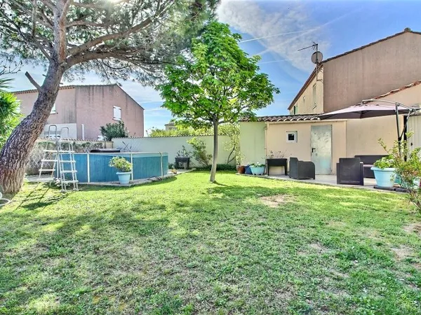 Maison Marignane de type 4 de 82m² avec terrasse, jardin et garage