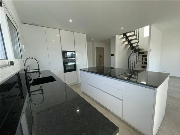 Maison 5 pièces 130 m²