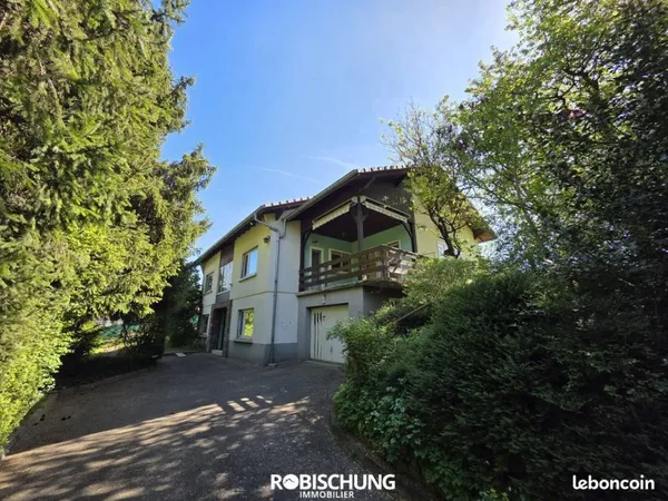 Maison 7 pièces 176 m²