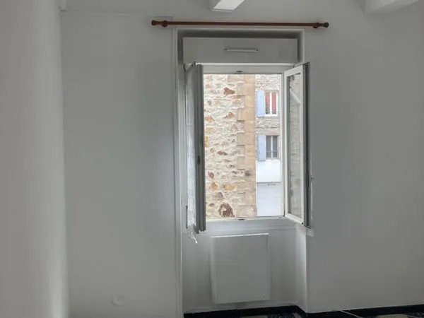 Location Besseges appartement T3 avec garage dans immeuble sécurisé proche commodités