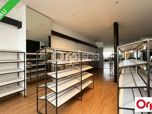 Local commercial 85 m²