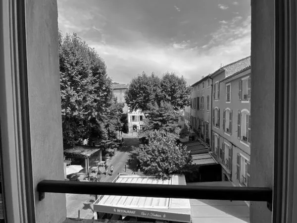 LORGUES A VENDRE appartement F2 vendu loué, spécial investisseur