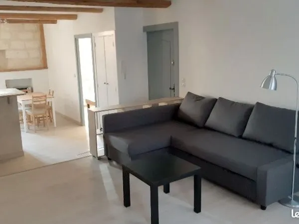 LOCATION APPARTEMENT MEUBLE 2 Pièces