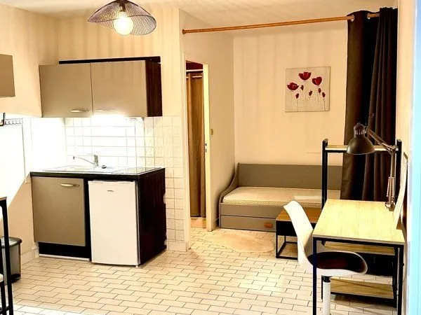 Location studio meublé Nantes centre