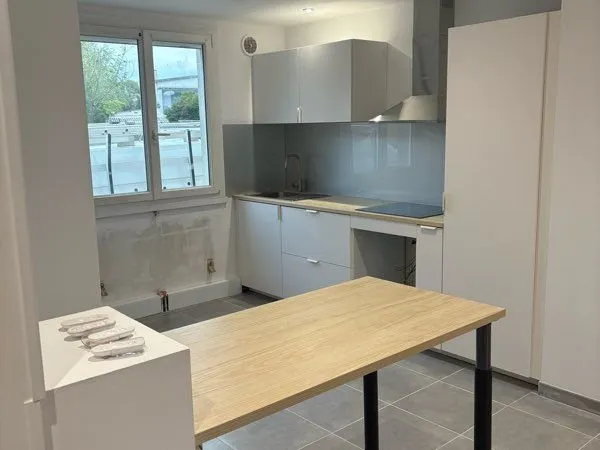 Appartement T3 refait à neuf - 58 m²