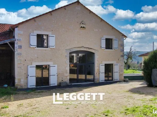 Maison 11 pièces 310 m²