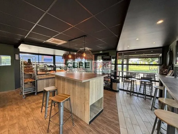 Fonds de commerce 190 m²
