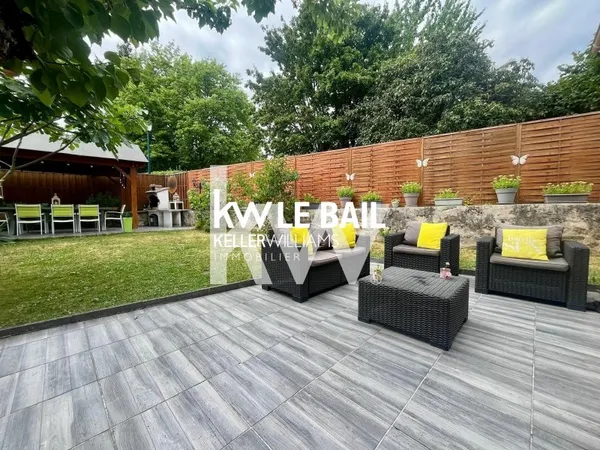 VENTE : maison T5 (110 m²) à VAUREAL