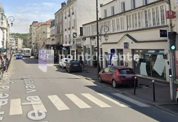 Local commercial 6440 m²