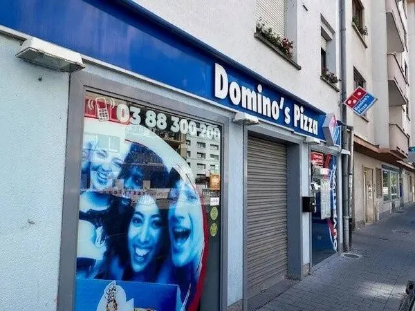 Local commercial 241 m²