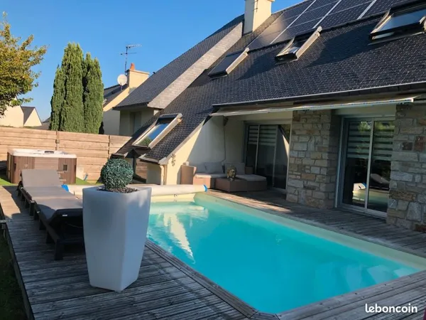 Maison d'architecte piscine & spa