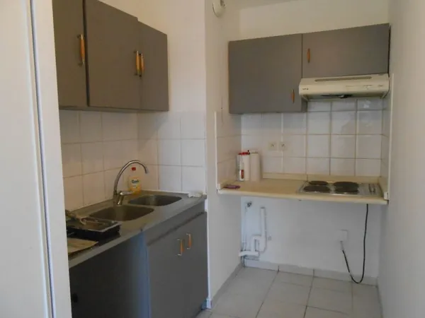 T3 de 58 m2 dans résidence sécurisée avec piscine.