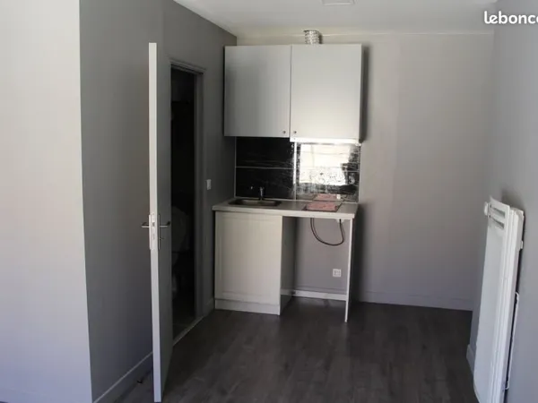 Studio Lumineux 22 m² - Proximité Roissy CDG / Aéroville