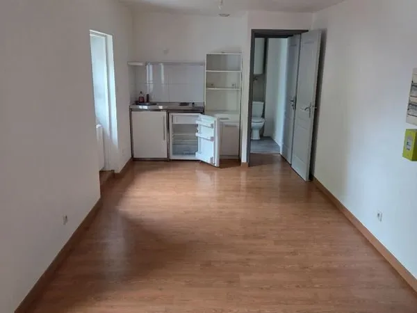 Studio 1 pièce 25 m²
