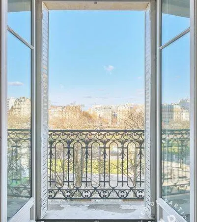 Appartement 4 pièces 82 m²