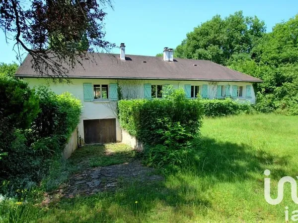 Maison de plain-pied 5 pièces 141 m²