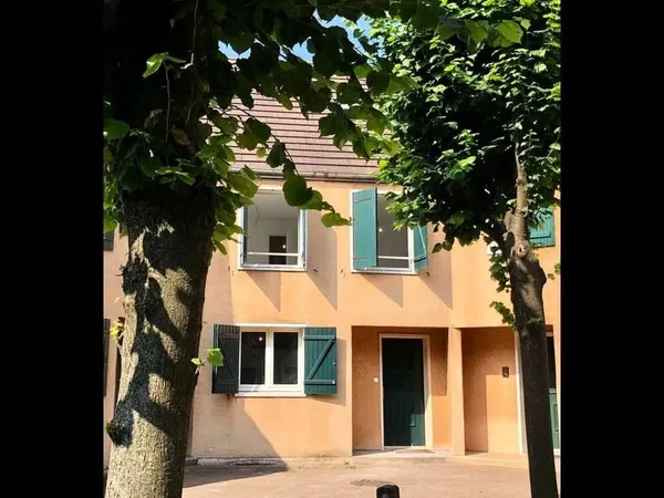 Maison 8 pièces 150 m²