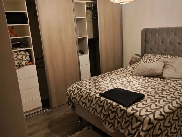 Belle chambre en colocation - Maison avec jardin - Villemomble
