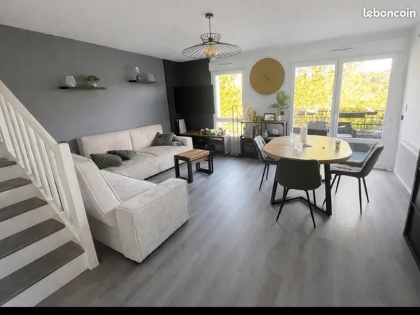 Duplex T4 de 81 m² - Lumineux - Aucun travaux