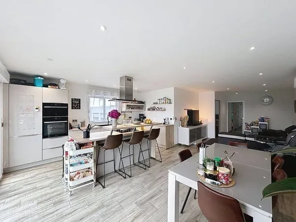 Appartement 5 pièces 127 m²
