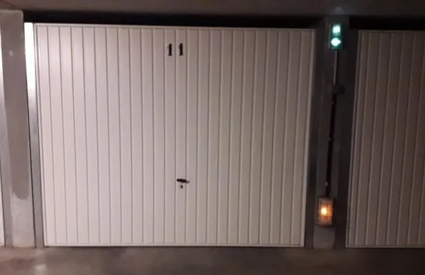 GARAGE - BOX