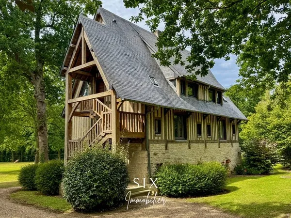 EXCLUSIVITE - APPARTEMENT DUPLEX RENOVE SECTEUR GOLF DE DEAUVILL