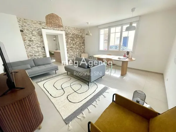 MAISON / APPARTEMENT à ARAGO