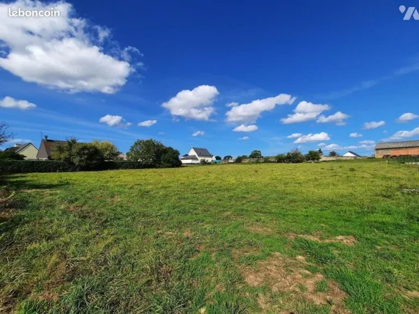 Terrain 1541 m² LOYAT