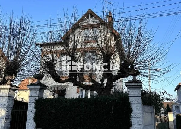 Soisy Limite Bas Montmorency et Enghien Maison de Caractère 120m2 sur 573m2