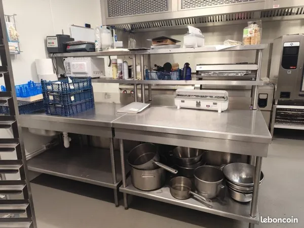 Laboratoire de cuisine equipe