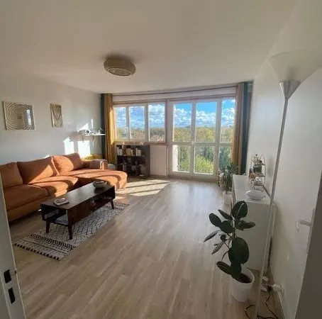 Chambre 1 pièce 11 m²