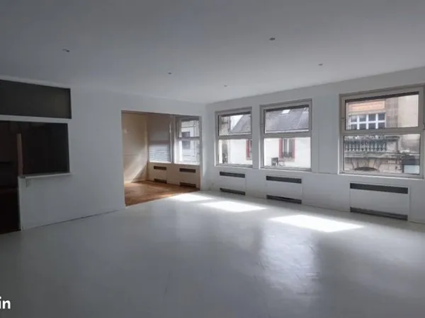 Appartement 5 pièces 178 m²