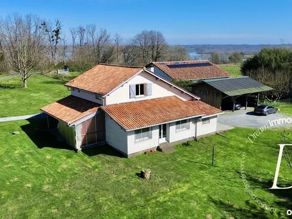 Chamante maison au calme