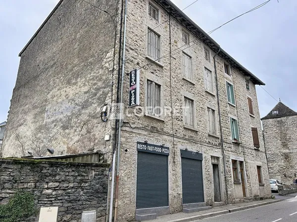 Immeuble 10 pièces 238 m²