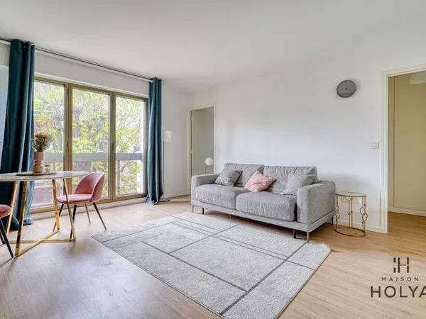 Studio 1 pièce 33 m²