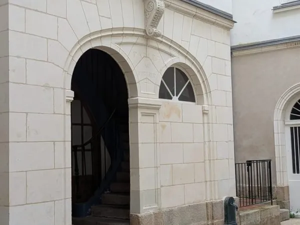 PLACE DE LA BOURSE - Type 3 de 67m²
